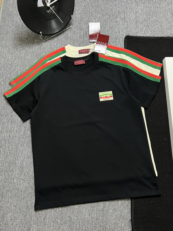 ブランドTシャツ背面デザイン